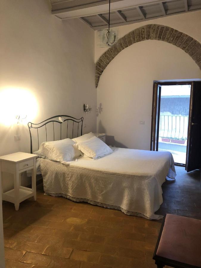 سرمونيتا B&B Le Principesse المظهر الخارجي الصورة